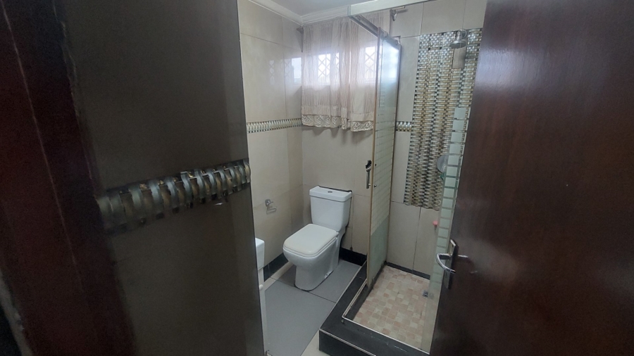 4 Bedroom Property for Sale in Havenside KwaZulu-Natal