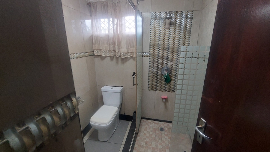 4 Bedroom Property for Sale in Havenside KwaZulu-Natal