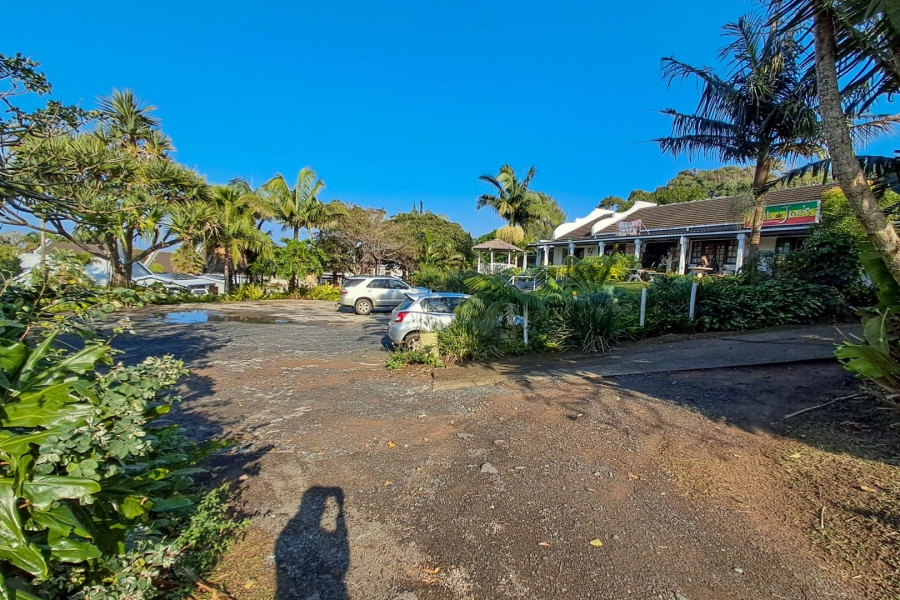  Bedroom Property for Sale in Black Rock KwaZulu-Natal
