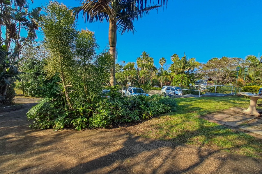  Bedroom Property for Sale in Black Rock KwaZulu-Natal