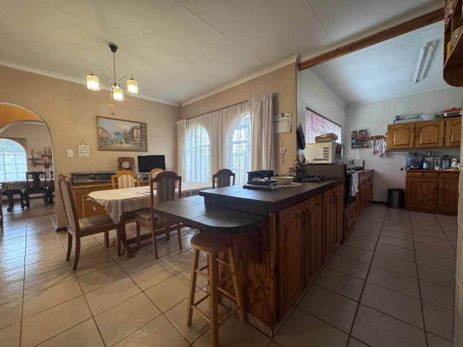 4 Bedroom Property for Sale in Aviary Hill KwaZulu-Natal