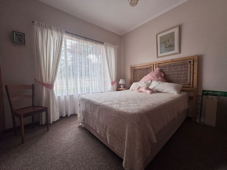 4 Bedroom Property for Sale in Aviary Hill KwaZulu-Natal