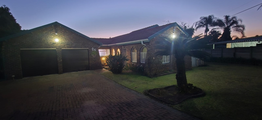 4 Bedroom Property for Sale in Aviary Hill KwaZulu-Natal