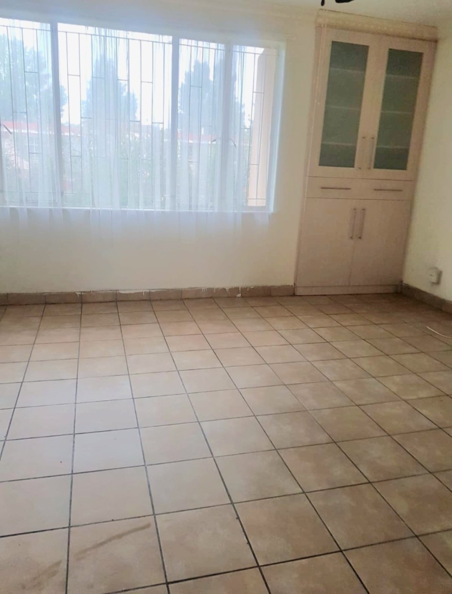 2 Bedroom Property for Sale in Barry Hertzog Park KwaZulu-Natal