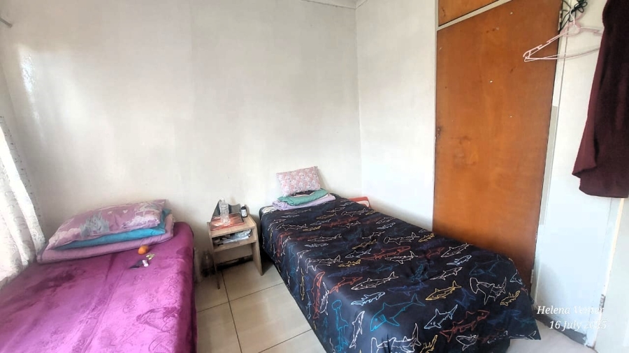 4 Bedroom Property for Sale in Sunnyridge KwaZulu-Natal