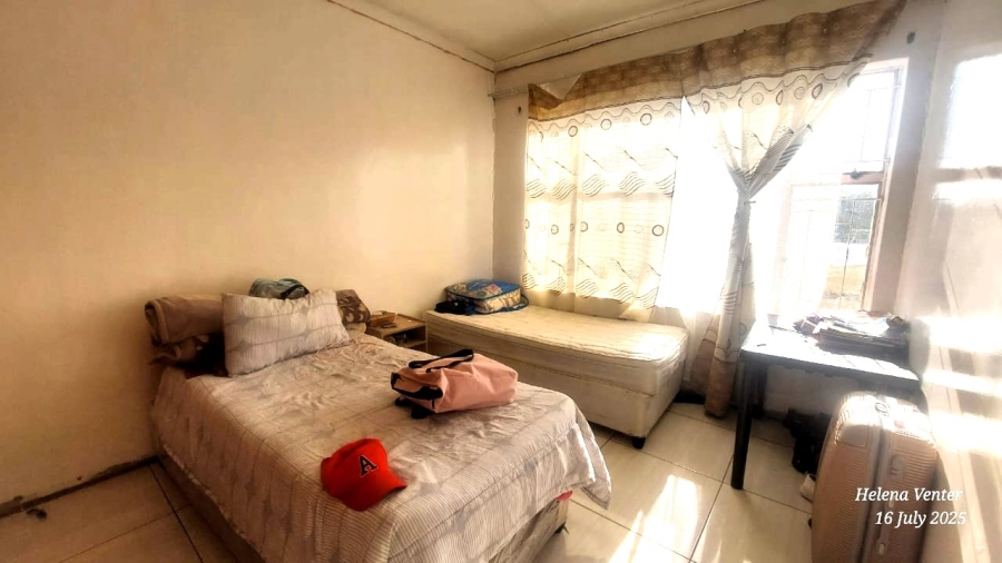 4 Bedroom Property for Sale in Sunnyridge KwaZulu-Natal