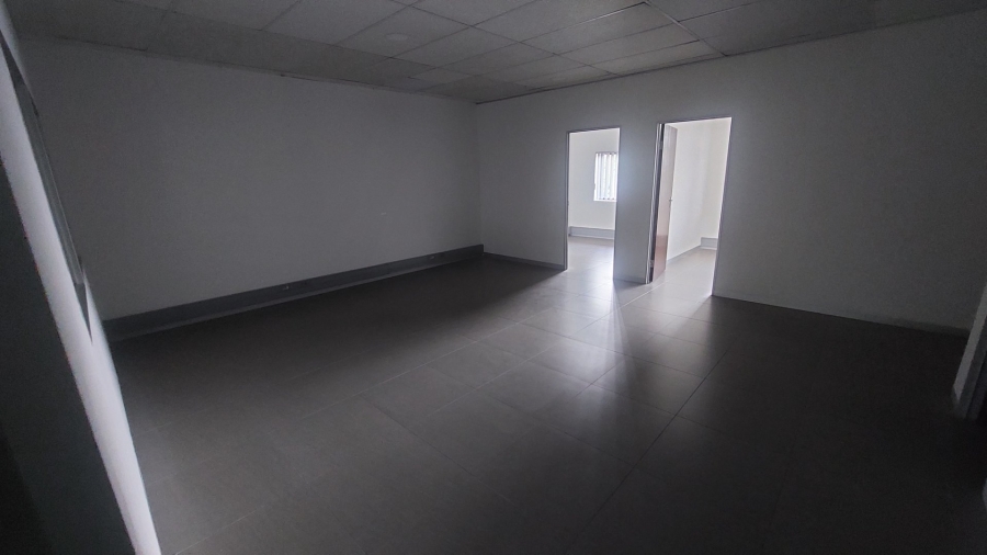 To Let commercial Property for Rent in Bulwer KwaZulu-Natal