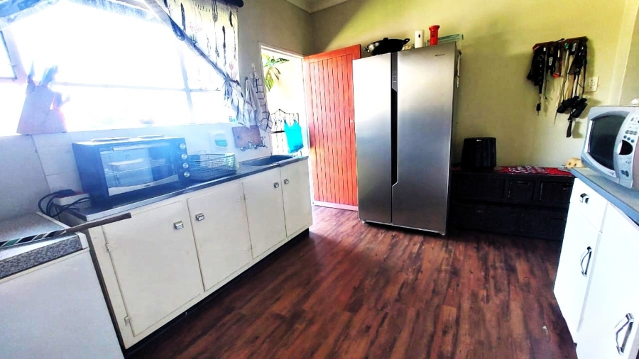 3 Bedroom Property for Sale in Pioneer Park KwaZulu-Natal