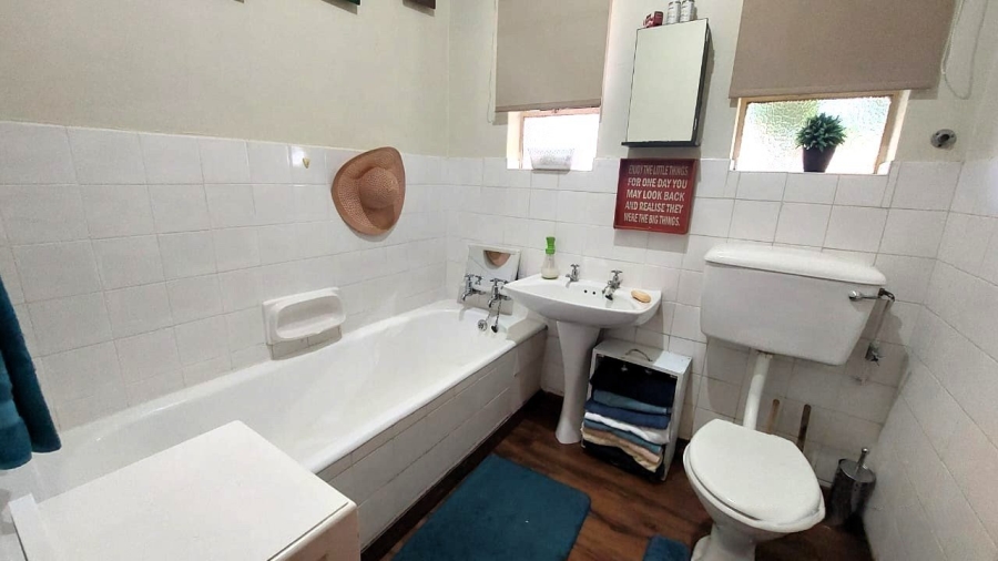 3 Bedroom Property for Sale in Pioneer Park KwaZulu-Natal
