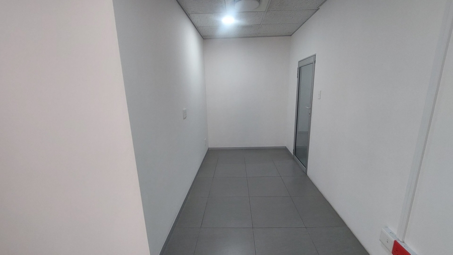 To Let commercial Property for Rent in Bulwer KwaZulu-Natal