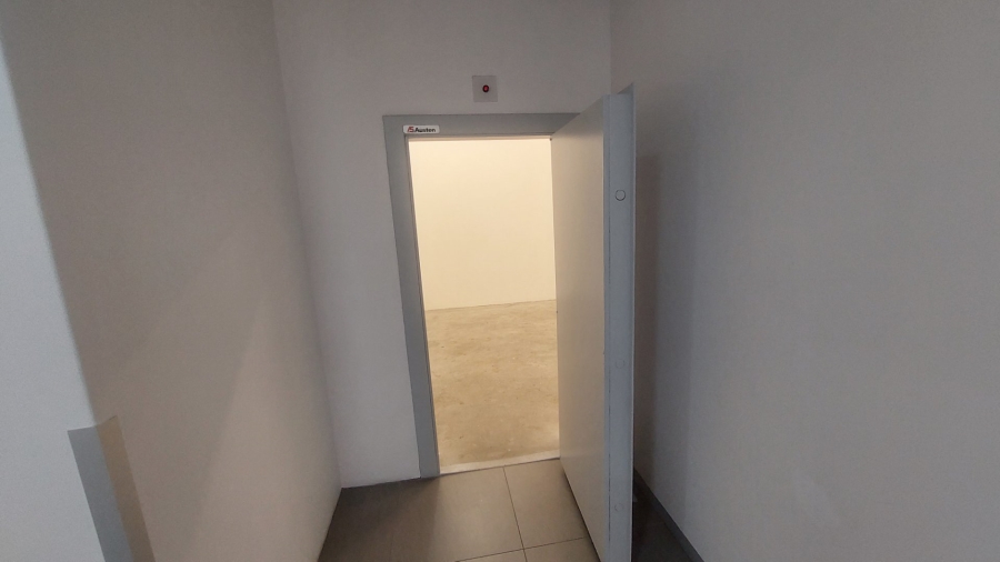 To Let commercial Property for Rent in Bulwer KwaZulu-Natal
