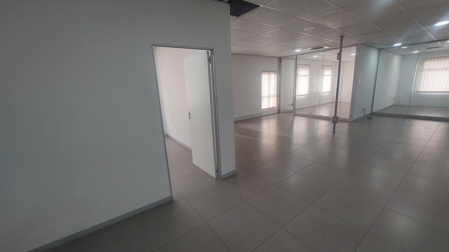 To Let commercial Property for Rent in Bulwer KwaZulu-Natal