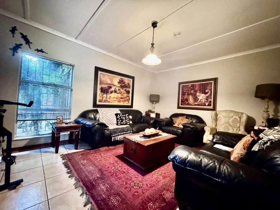  Bedroom Property for Sale in Newcastle Rural KwaZulu-Natal