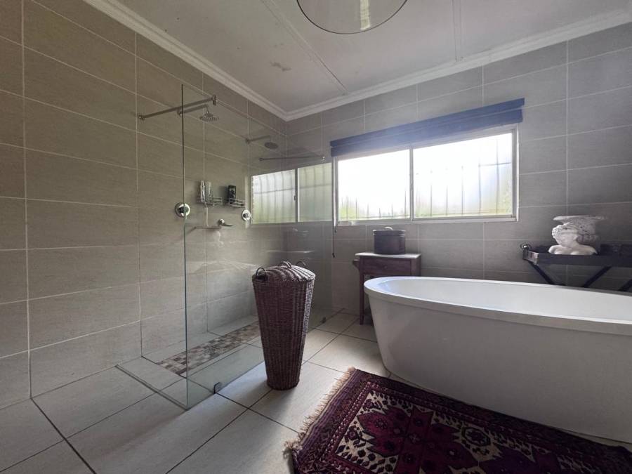  Bedroom Property for Sale in Newcastle Rural KwaZulu-Natal