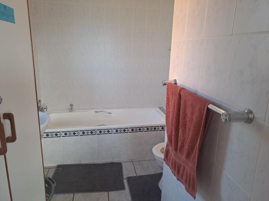 To Let 2 Bedroom Property for Rent in Ramsgate KwaZulu-Natal