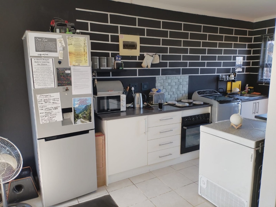 2 Bedroom Property for Sale in Newlands East KwaZulu-Natal