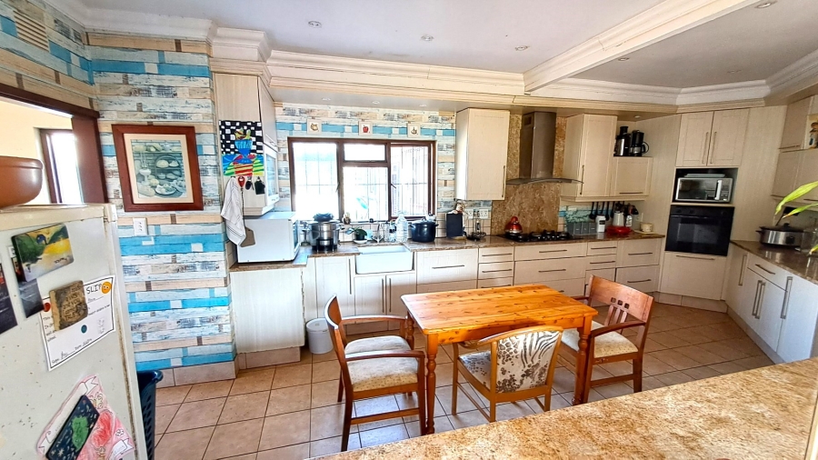 5 Bedroom Property for Sale in Banners Rest KwaZulu-Natal