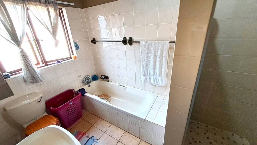 5 Bedroom Property for Sale in Banners Rest KwaZulu-Natal