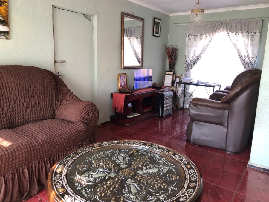  Bedroom Property for Sale in Osizweni KwaZulu-Natal