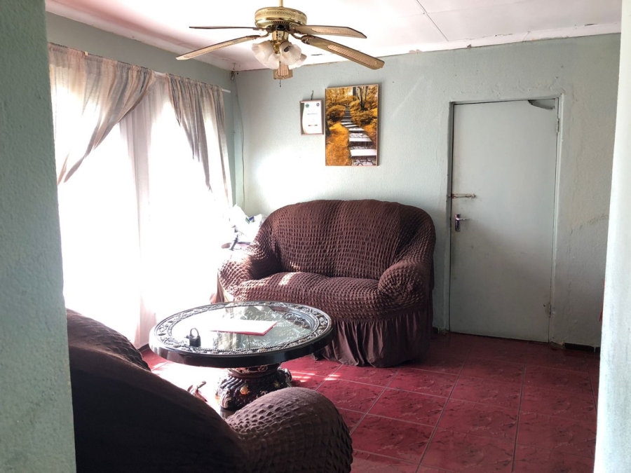  Bedroom Property for Sale in Osizweni KwaZulu-Natal