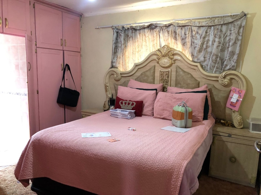  Bedroom Property for Sale in Osizweni KwaZulu-Natal