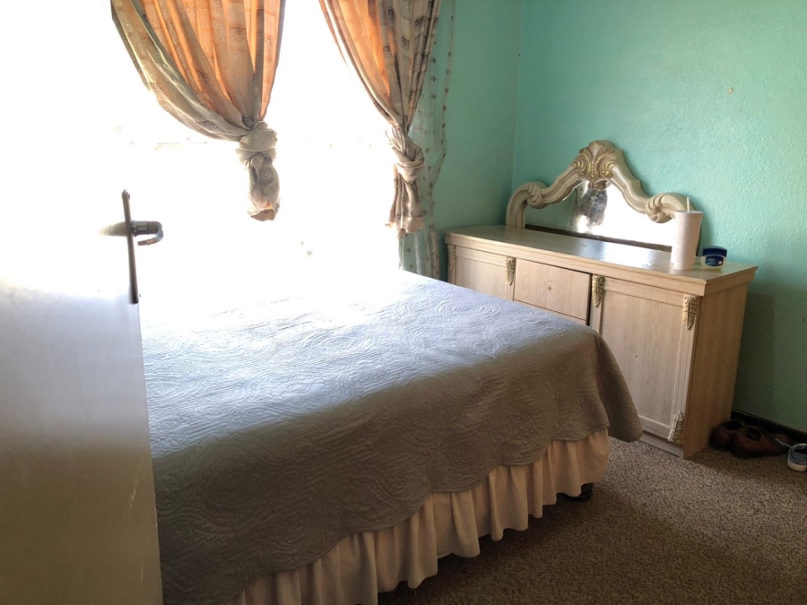  Bedroom Property for Sale in Osizweni KwaZulu-Natal