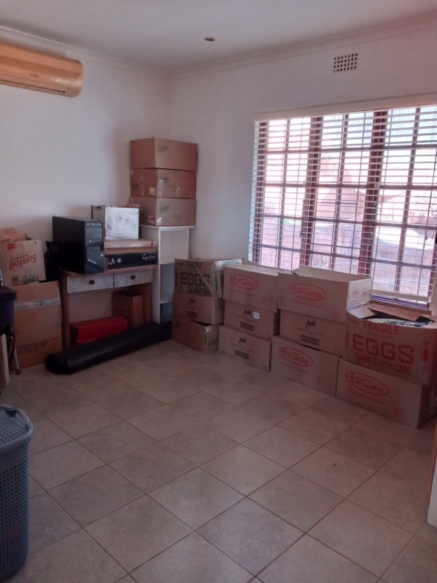 4 Bedroom Property for Sale in Widenham KwaZulu-Natal