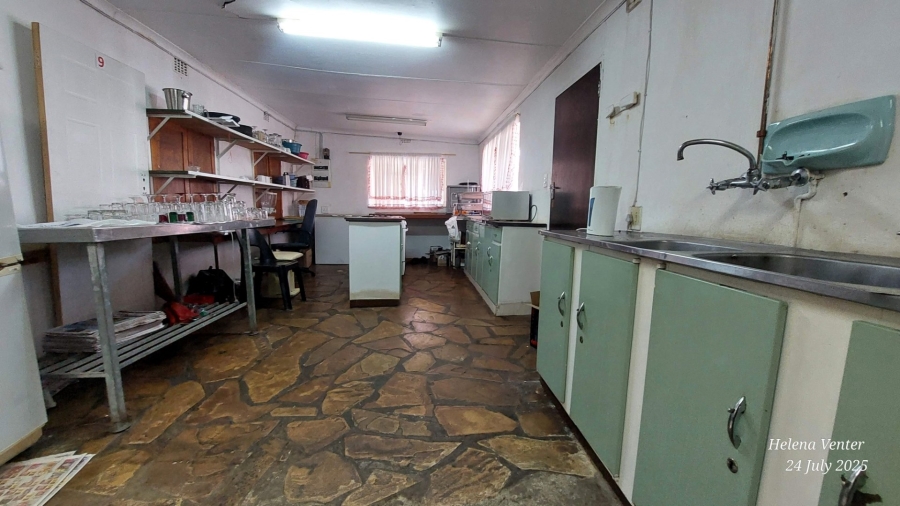 1 Bedroom Property for Sale in Newcastle KwaZulu-Natal
