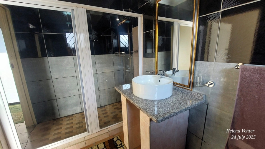 1 Bedroom Property for Sale in Newcastle KwaZulu-Natal