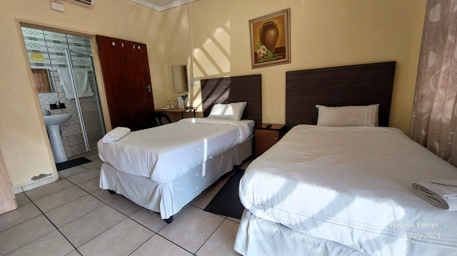 1 Bedroom Property for Sale in Newcastle KwaZulu-Natal