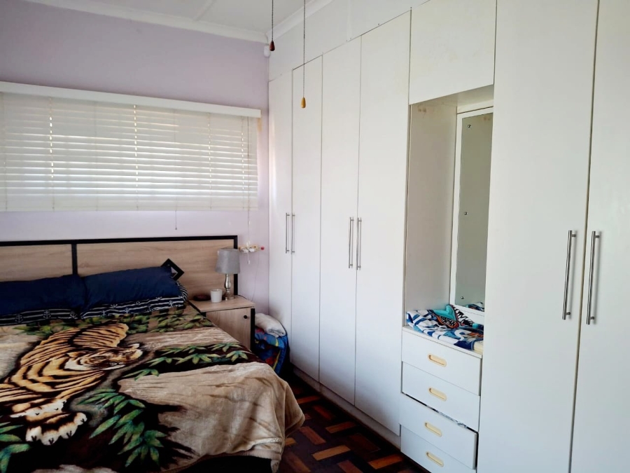 4 Bedroom Property for Sale in Uvongo KwaZulu-Natal