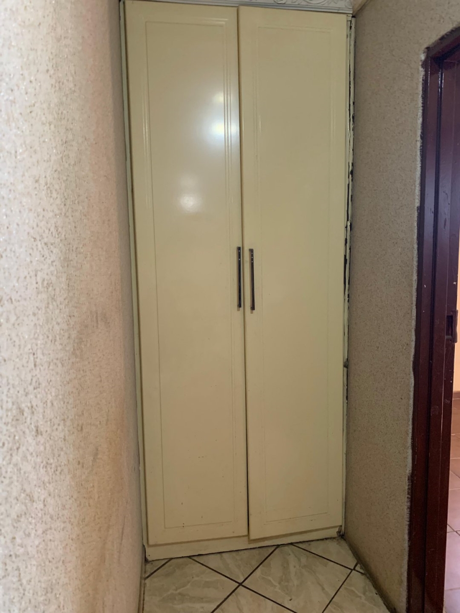 To Let  Bedroom Property for Rent in Madadeni R KwaZulu-Natal