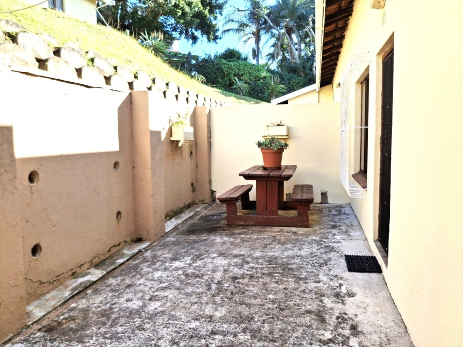 3 Bedroom Property for Sale in Port Edward KwaZulu-Natal