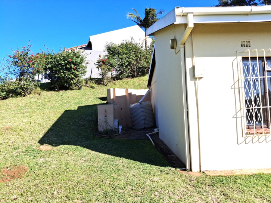 3 Bedroom Property for Sale in Port Edward KwaZulu-Natal