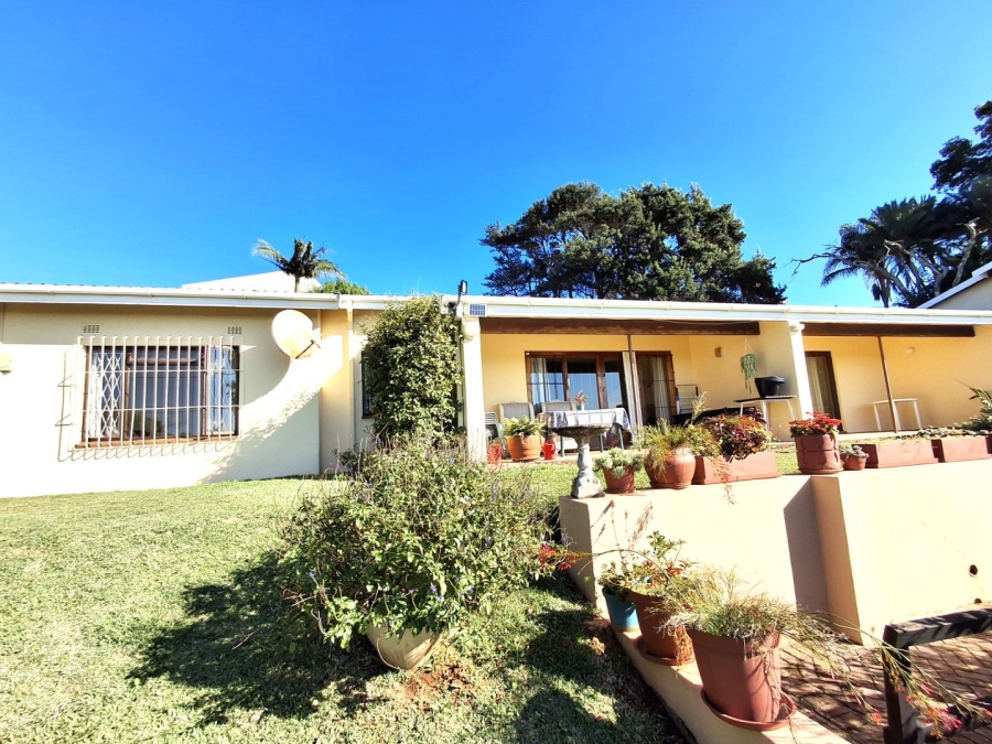 3 Bedroom Property for Sale in Port Edward KwaZulu-Natal