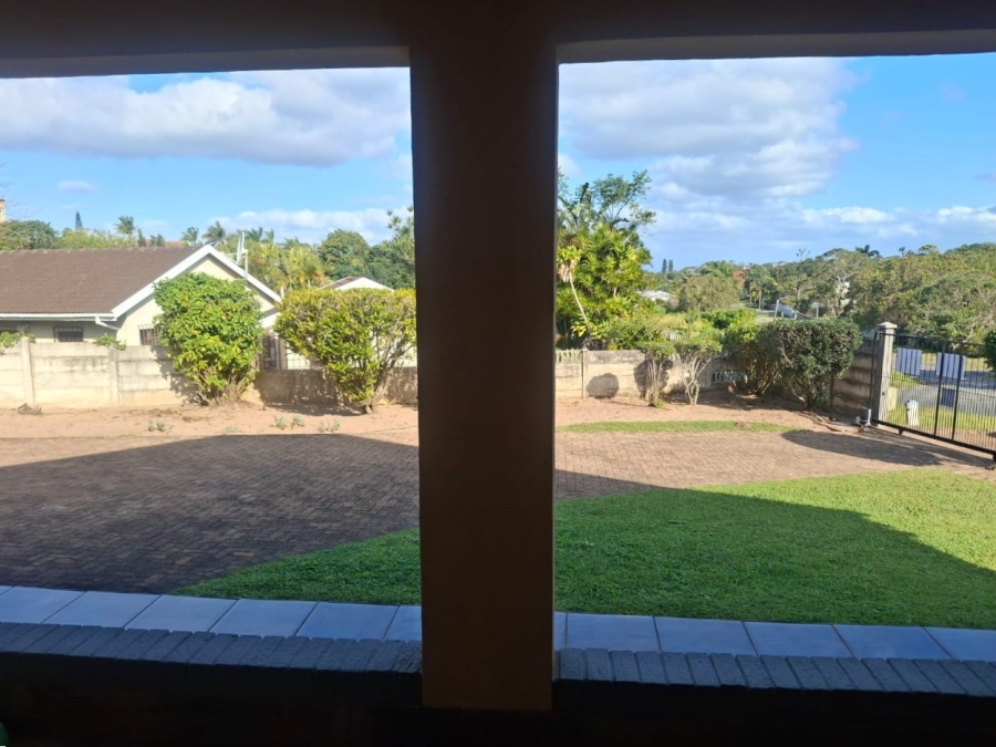 3 Bedroom Property for Sale in Uvongo KwaZulu-Natal