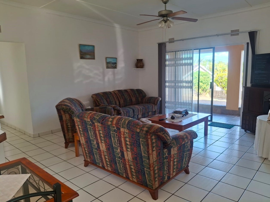3 Bedroom Property for Sale in Uvongo KwaZulu-Natal