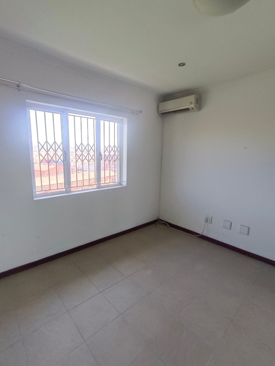 2 Bedroom Property for Sale in Bluff KwaZulu-Natal