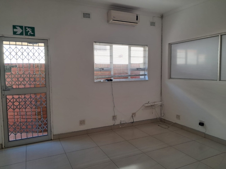 To Let commercial Property for Rent in Bluff KwaZulu-Natal