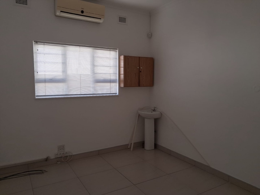 To Let commercial Property for Rent in Bluff KwaZulu-Natal