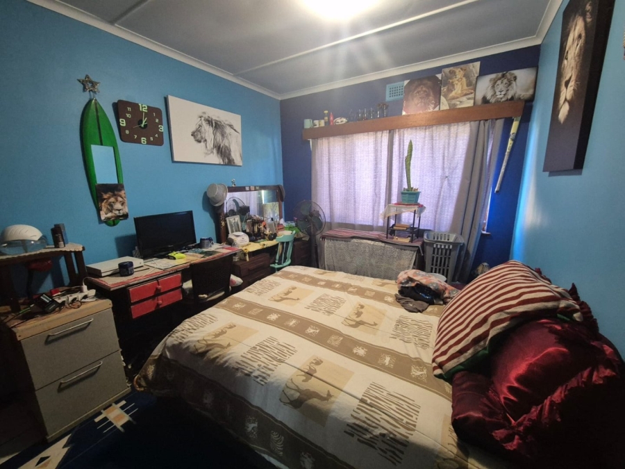 4 Bedroom Property for Sale in Amanzimtoti KwaZulu-Natal