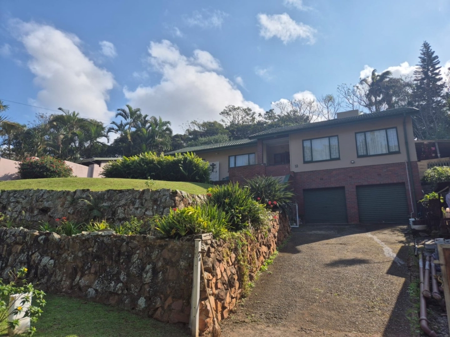4 Bedroom Property for Sale in Amanzimtoti KwaZulu-Natal