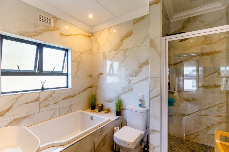 3 Bedroom Property for Sale in Shelly Beach KwaZulu-Natal