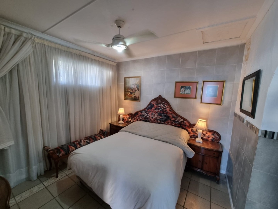 4 Bedroom Property for Sale in Manaba Beach KwaZulu-Natal