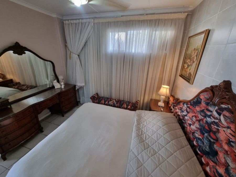 4 Bedroom Property for Sale in Manaba Beach KwaZulu-Natal