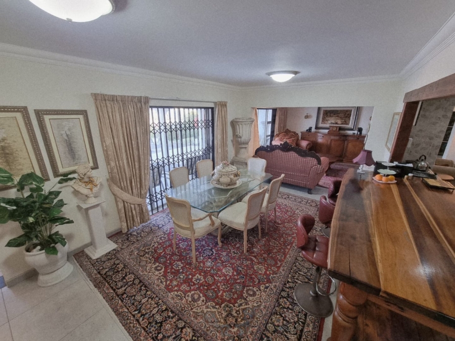 4 Bedroom Property for Sale in Manaba Beach KwaZulu-Natal