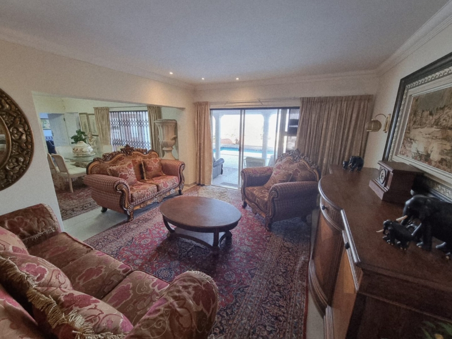 4 Bedroom Property for Sale in Manaba Beach KwaZulu-Natal