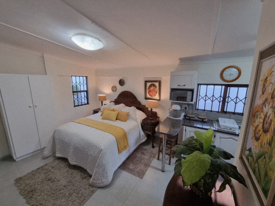 4 Bedroom Property for Sale in Manaba Beach KwaZulu-Natal