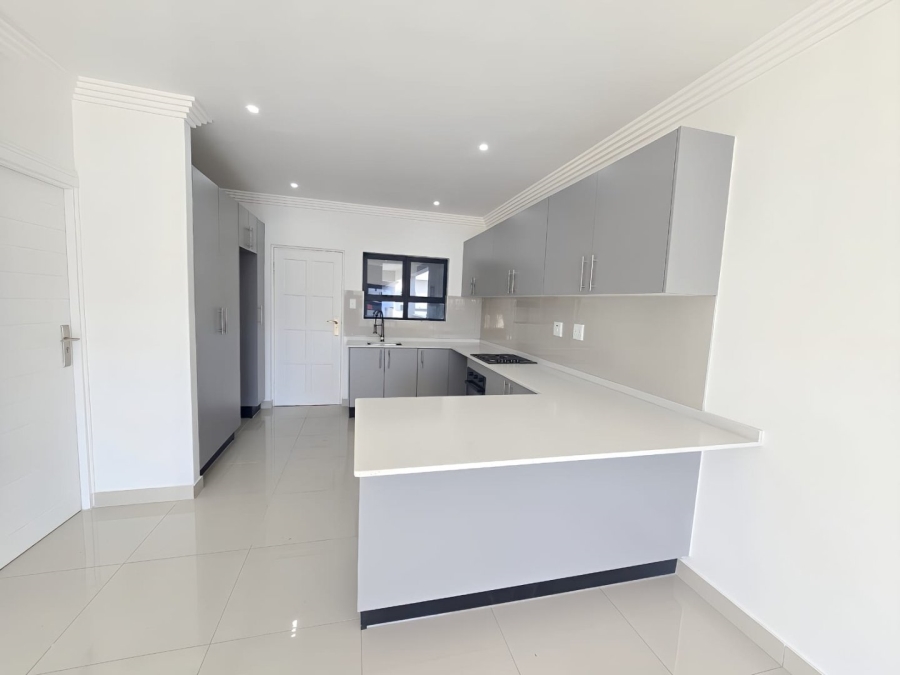 To Let 2 Bedroom Property for Rent in Ballito Commercial District KwaZulu-Natal