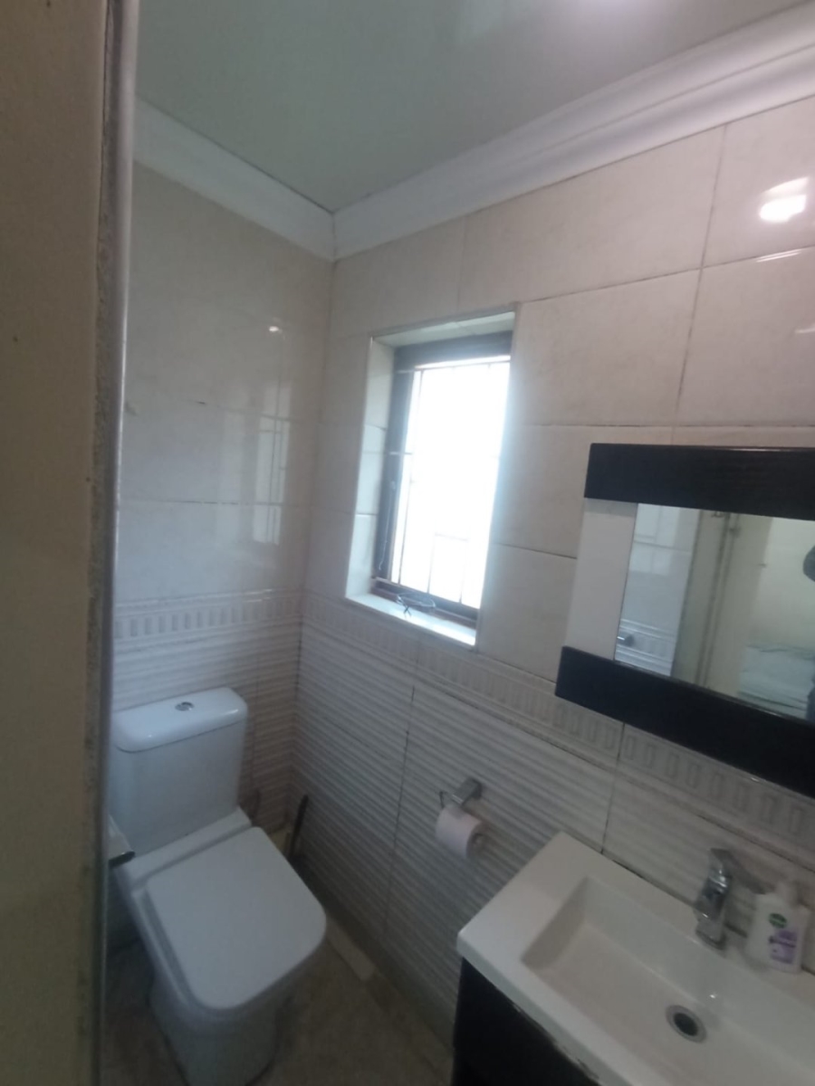 3 Bedroom Property for Sale in Scottsville KwaZulu-Natal